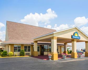 Days Inn by Wyndham Blytheville - Blytheville - Будівля