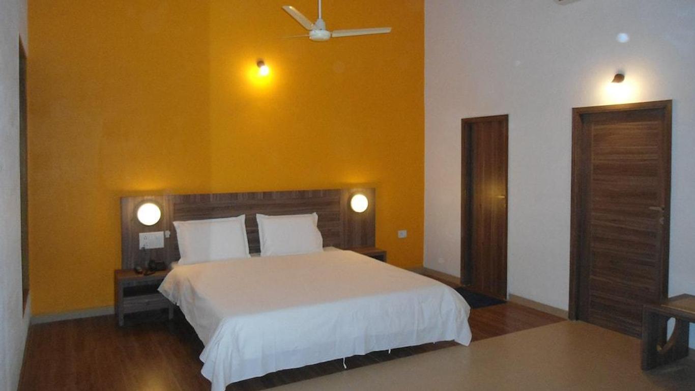 Golden Swan Beach Resort