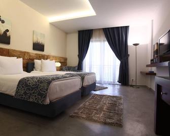 Monoberge Hotel - Byblos - Slaapkamer