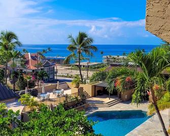 Downtown Kona Condo with Pool Access Walk to Beach! - Kailua-Kona - Piscine