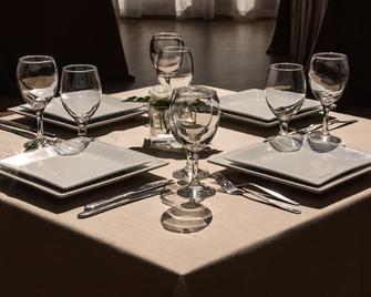 هوتل تريادا - صوفيا - غرفة طعام