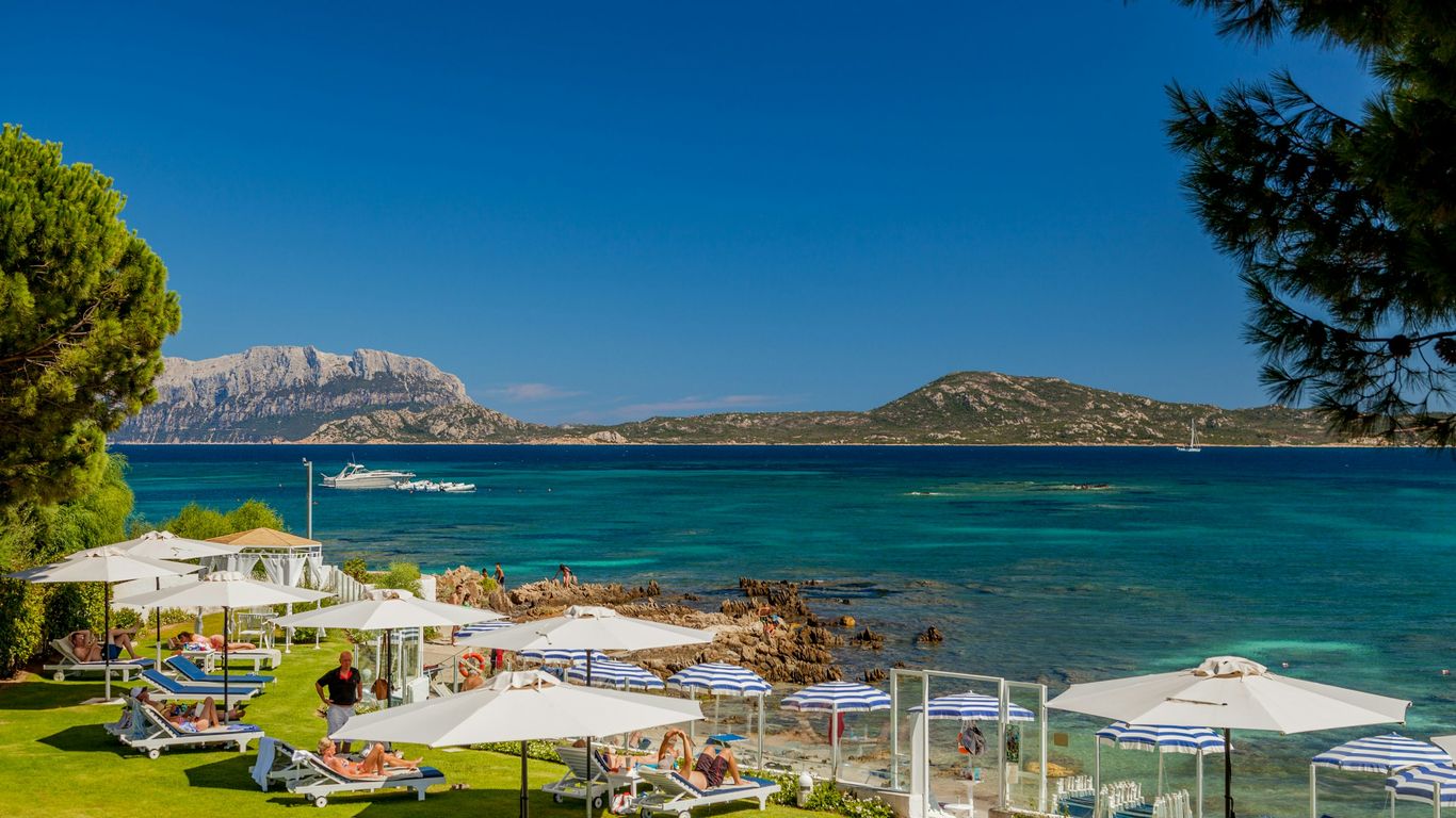 The Pelican Beach Resort & Spa - Adults Only