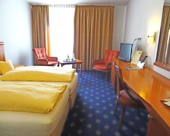 Hotel Garni Arcis - Gomaringen - Bedroom
