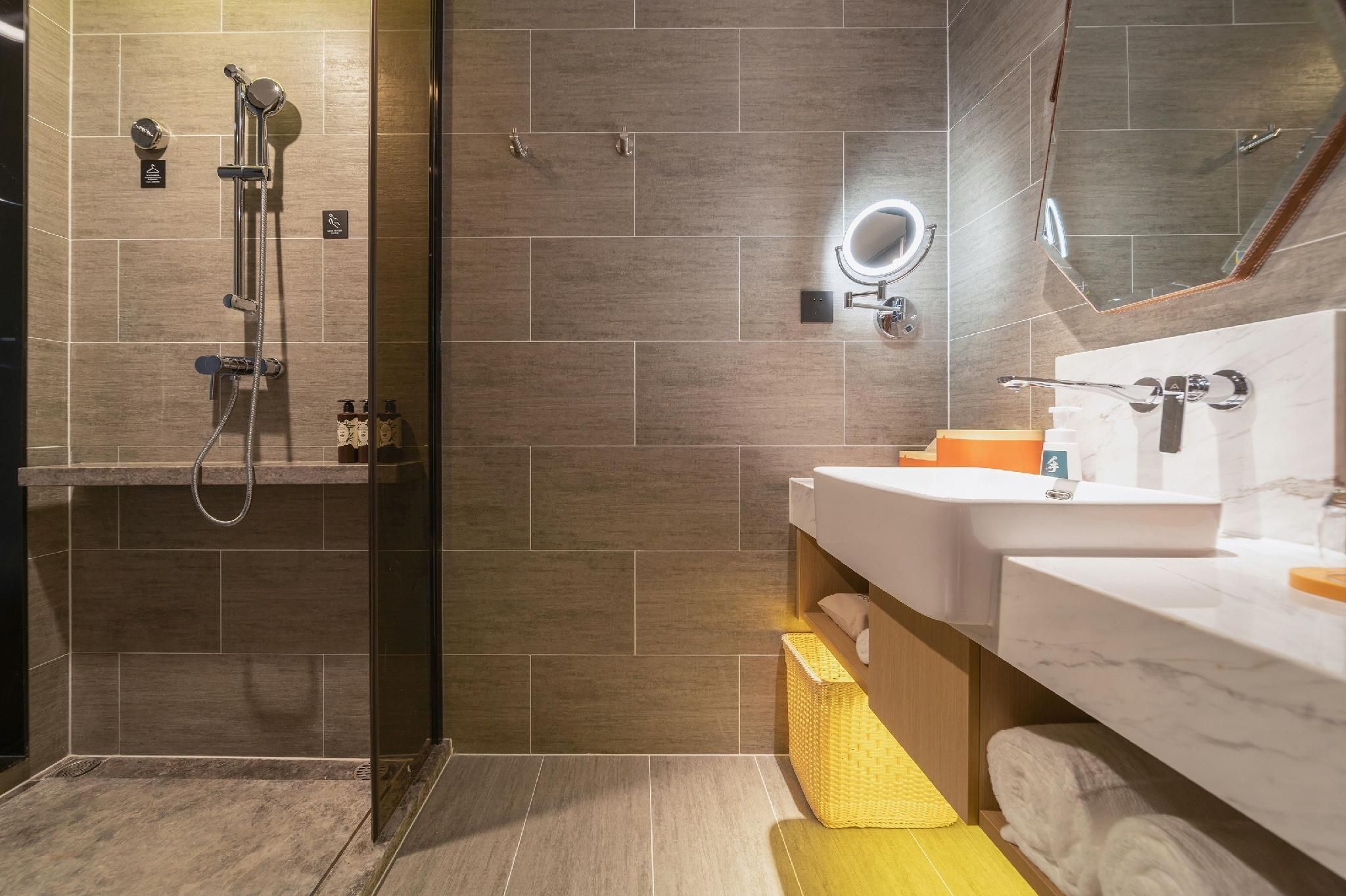 Atour Hotel Dalian North Station Huanan Plaza - דאליין - חדר שינה
