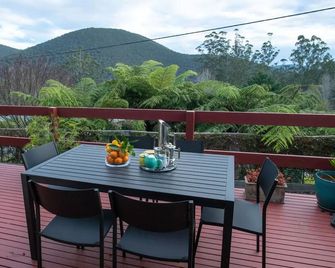 Little Joe Cottage in Warburton - Warburton - Balcón