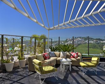 Hilton Tangier City Center - טנג'יר - מרפסת