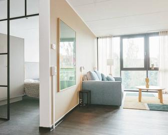 The Forest 1BR with Balcony by Daniel & Jacob's - Lyngby-Taarbaek - Pokój dzienny