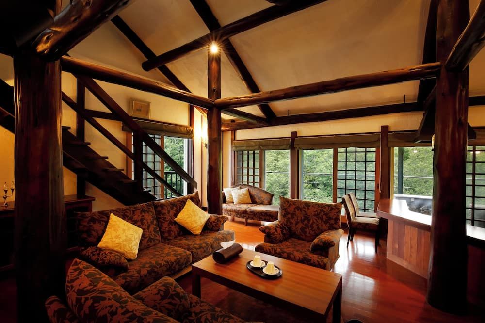 هوتل جوجاكورا