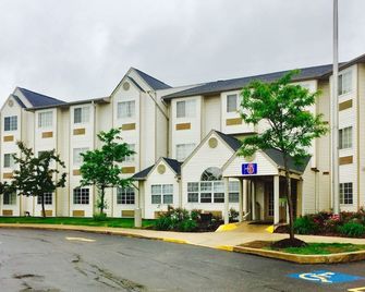 Motel 6 Streetsboro, OH - Streetsboro - Building