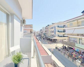 Seagull apartments by halu! Building B - Paralia - Balkon