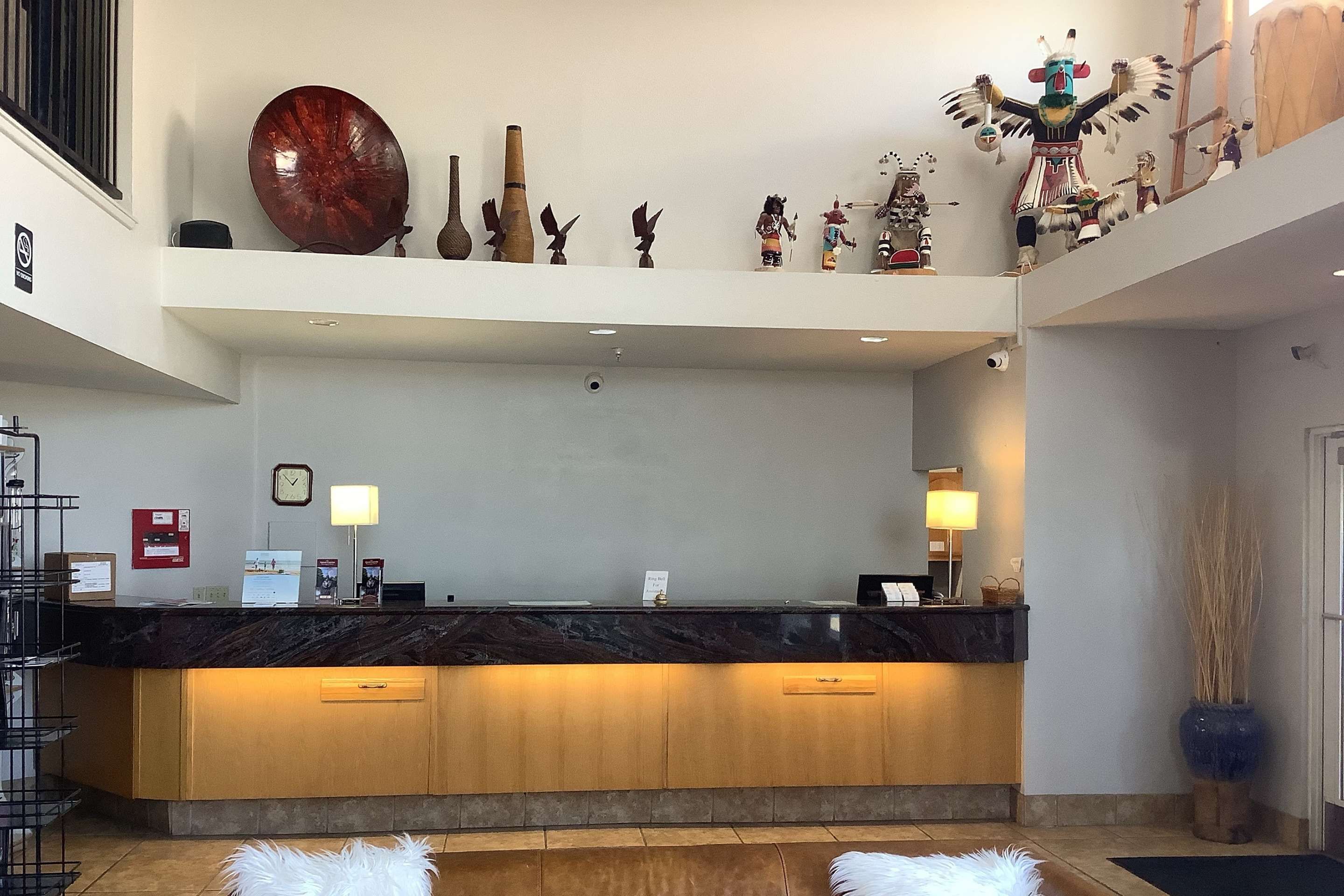Baymont by Wyndham Holbrook - Holbrook - Receptionist