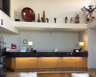 Baymont by Wyndham Holbrook - Holbrook - Receptionist