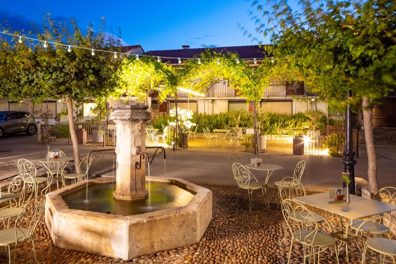 Terre de Provence Hôtel & Spa thumbnail 2