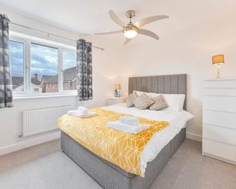 Modern 1 Bedroom House in Burton-on-Trent - Burton upon Trent - Bedroom