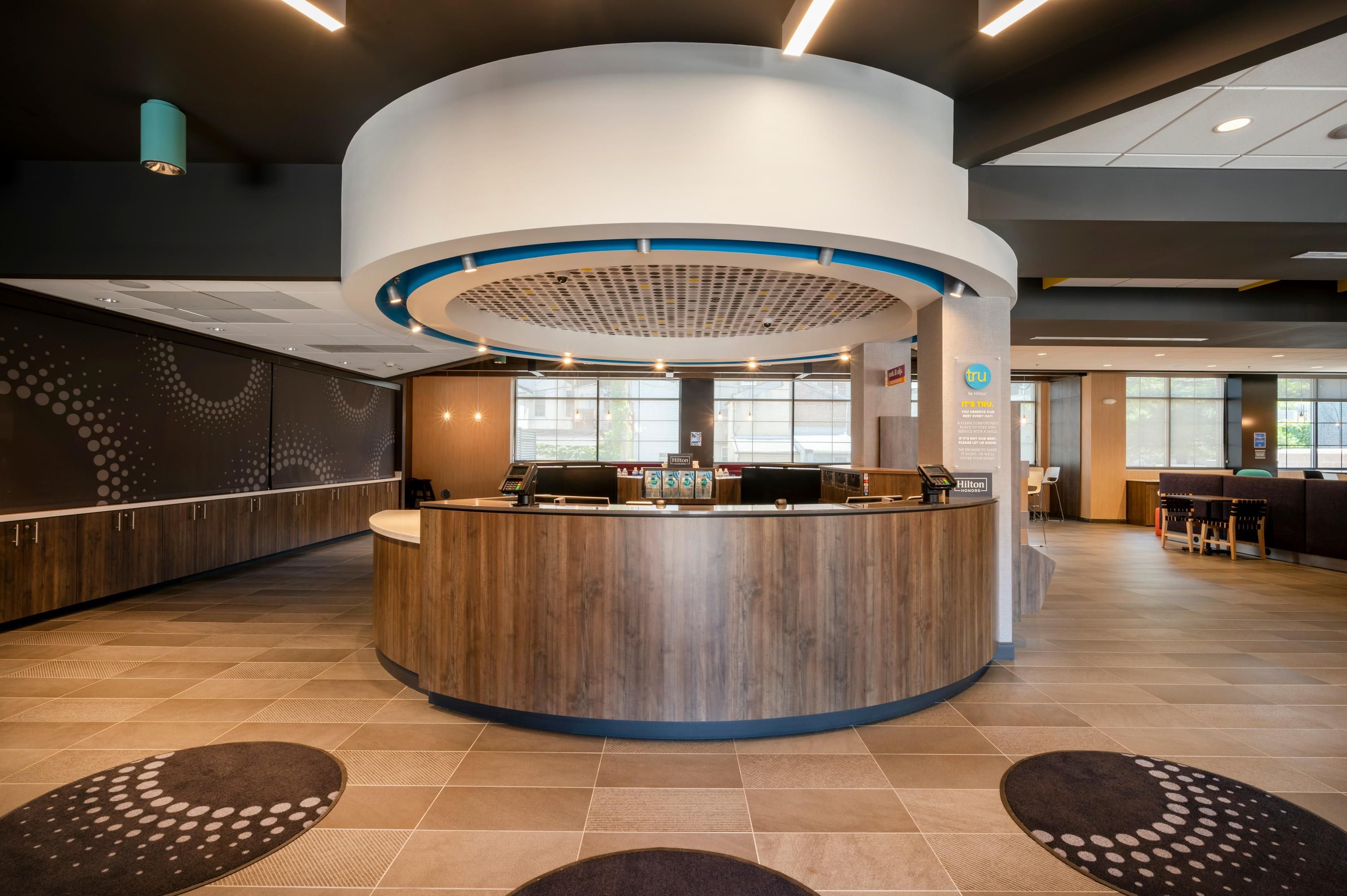 Tru by Hilton Baltimore Harbor East - Baltimore - Lobby