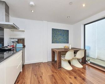 1 Bedrooom Flat located Angel Zone 1 London - London - Kitchen