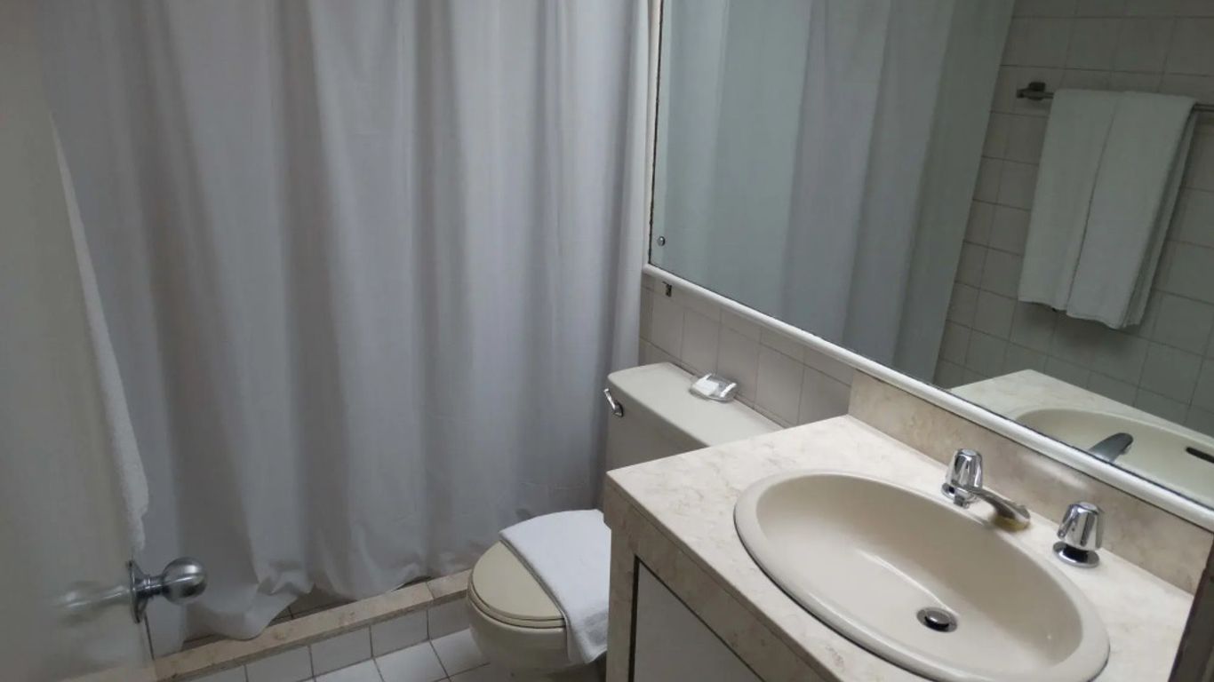 أدرياتيوكو آرمز هوتل