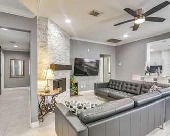 11 Mi to Dtwn: Family Home in Houston! - Houston