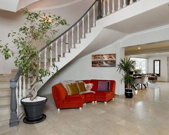 Didi Hotel Sapanca - Sapanca - Lobby