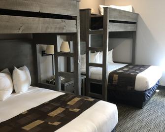 Kelly Inn West Yellowstone - ווסט ילוסטון - חדר שינה