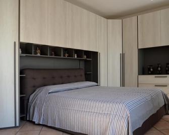 Il Pezzo Mancante - Porto Torres - Schlafzimmer