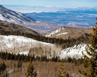 Grand Mesa Lodge - Cedaredge - Edificio