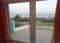 Cosy holiday home in Preveza with garden - Kastrosikia - ระเบียง