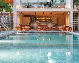 Collection O Faisano Boutique Luxury Hotel, Tulum Beach - Tulum - Pool