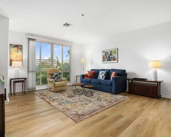 Comfortable Condo in Little Italy - سان دييغو - غرفة معيشة