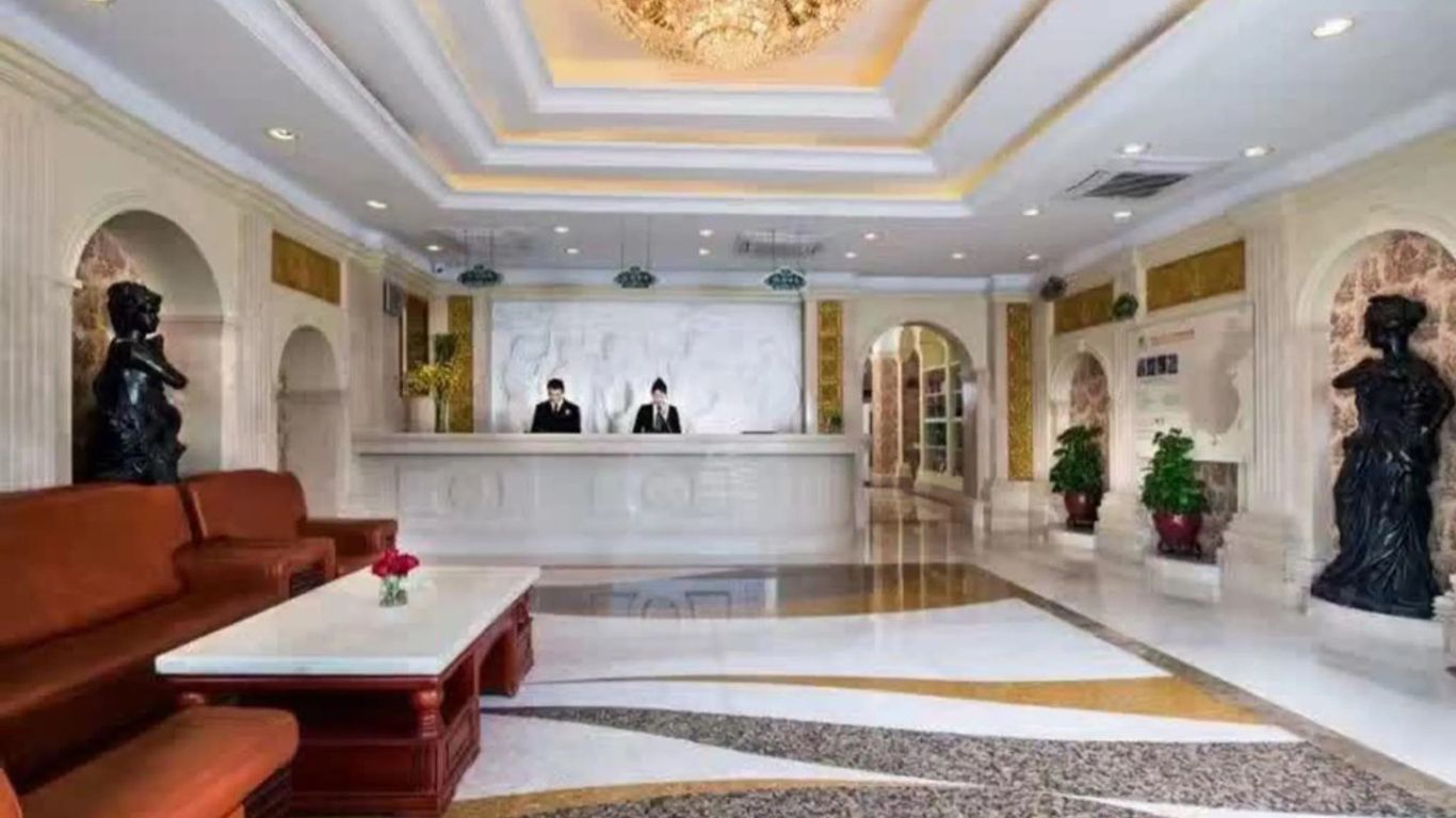 Vienna Hotel Shenzhen Aiguo Road