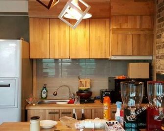 Tongyeong Ara Guest House - Tongyeong - Cocina