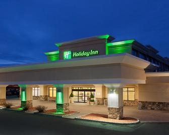 Holiday Inn & Suites Marlborough - Marlborough - Rakennus