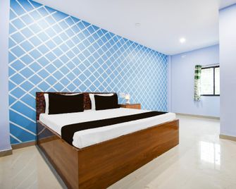 Hotel O Friends Club - Bhadrak - Bedroom