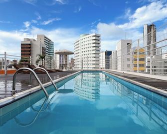 D8 Hotel Express - פורטאלזה - בריכה