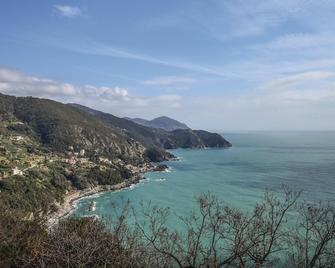 La Casa Gialla - Framura - Spiaggia
