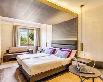 Warmthotel - Roma - Kamar Tidur