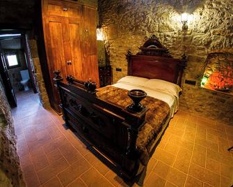 Fortaleza Medieval La Manyosa - Granera - Bedroom