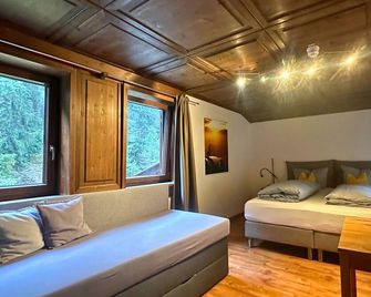 Pension Almhof Baumgarten - Schneizlreuth