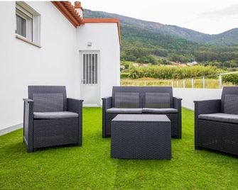 Hogar Del Mar - Oya - Patio