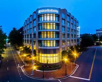 Hilton Garden Inn Alexandria Old Town National Harbor - אלכסנדריה - בניין