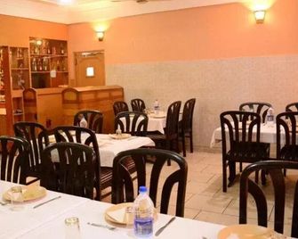 Hotel Highland Regency - Pālampur - Restaurante