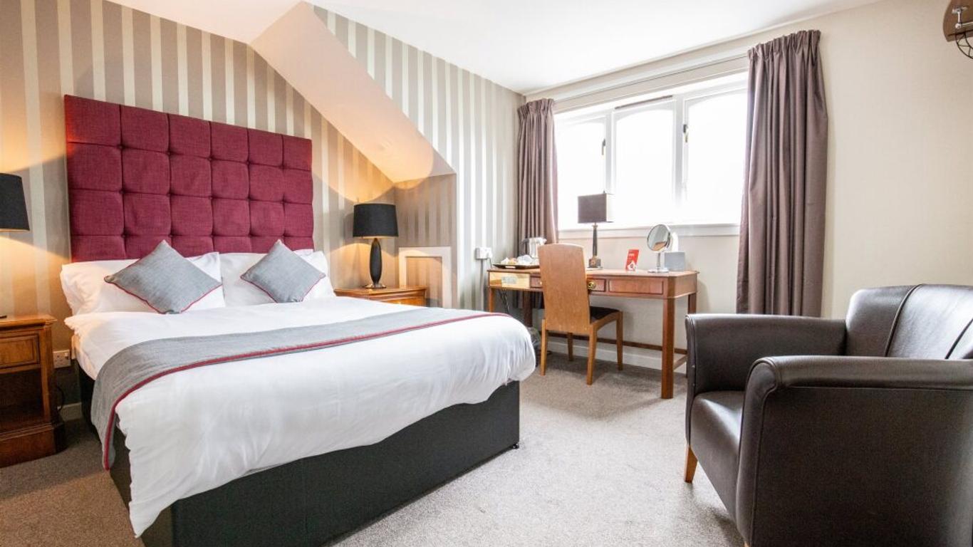 Clachan Cottage Hotel