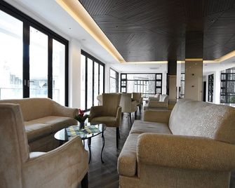 Bravo Hotel and Resorts - Sibulan - Lounge