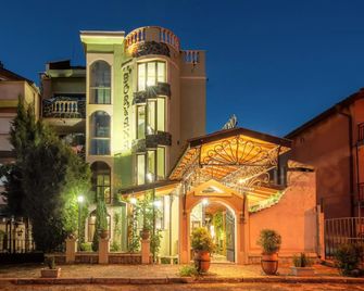 Boryana Hotel - בורגאס - בניין