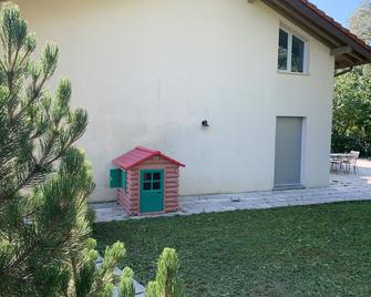 Villa 13 - Étrembières - Edificio