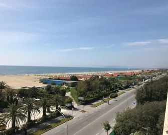 Hotel San Carlo - Marina Di Pietrasanta