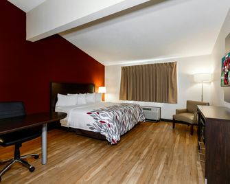 Red Roof Inn Vermillion - U of South Dakota - Vermillion - Bedroom