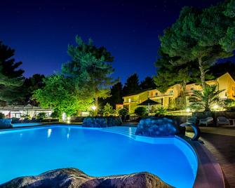 Matilde Beach Resort - Vodice - Piscină