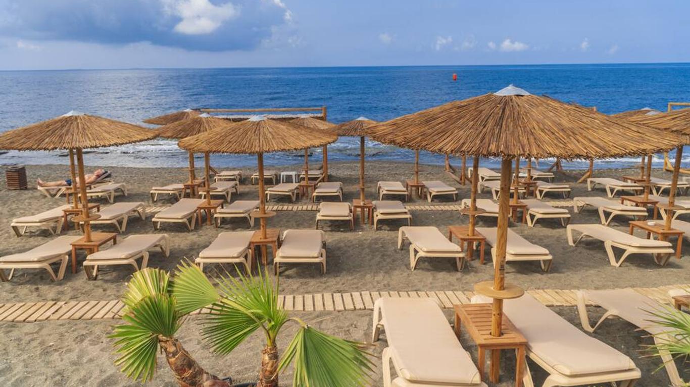 Tylissos Beach Hotel - Adults Only