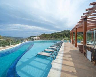 Golden Gramado Resort - Rs - Gramado - Piscine